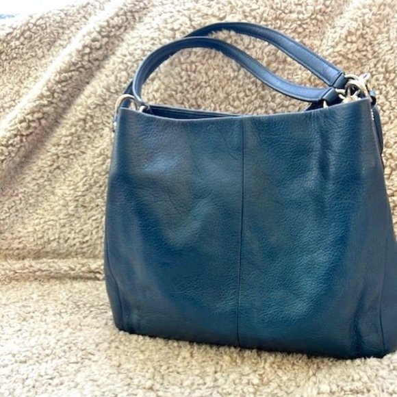 Coach Edie 31 Green Leather Hobo Shoulder Bag - Picture 1 of 6